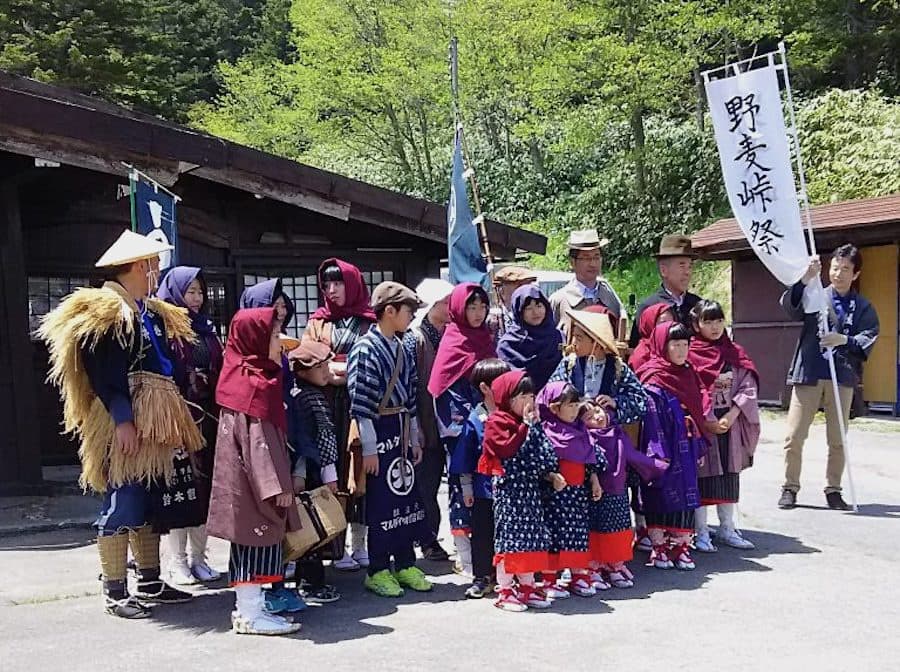 野麦峠まつりの様子