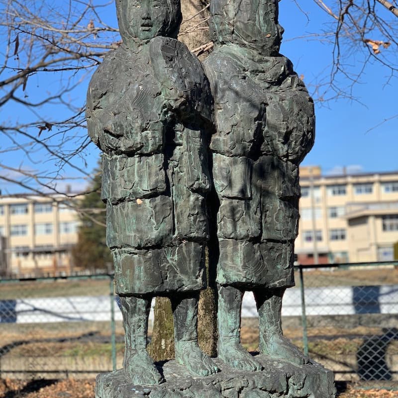 宝来屋_展示・工女の像