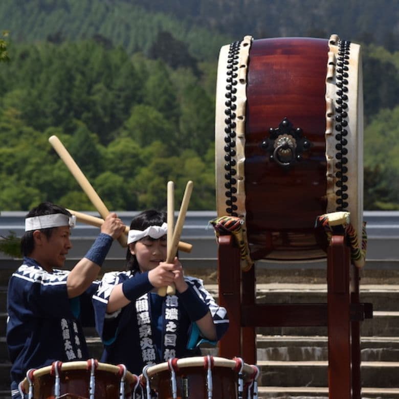 野麦峠まつりの様子